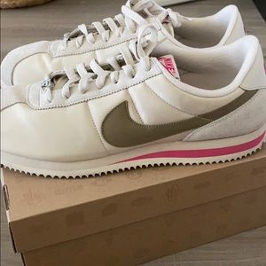Nike Cortez